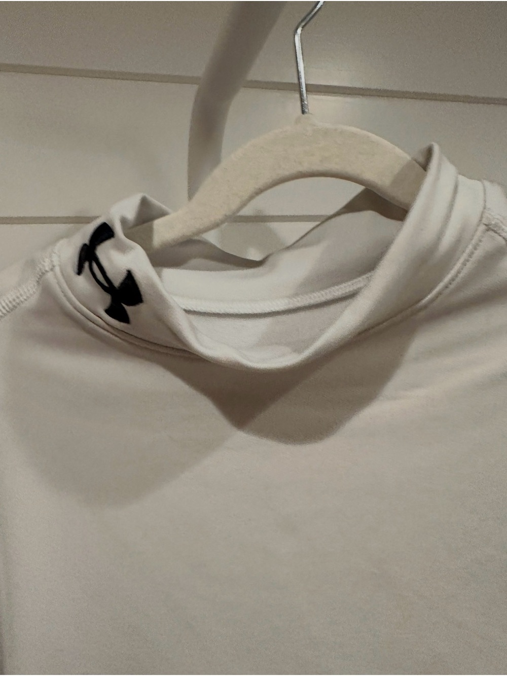 Under Armour Youth White Long-Sleeve Performance Shirt - Picture 3 of 4